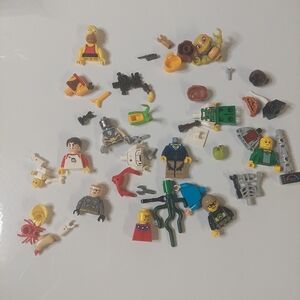 Random Lot of 30+ Pieces LEGO Minifigures Star Wars